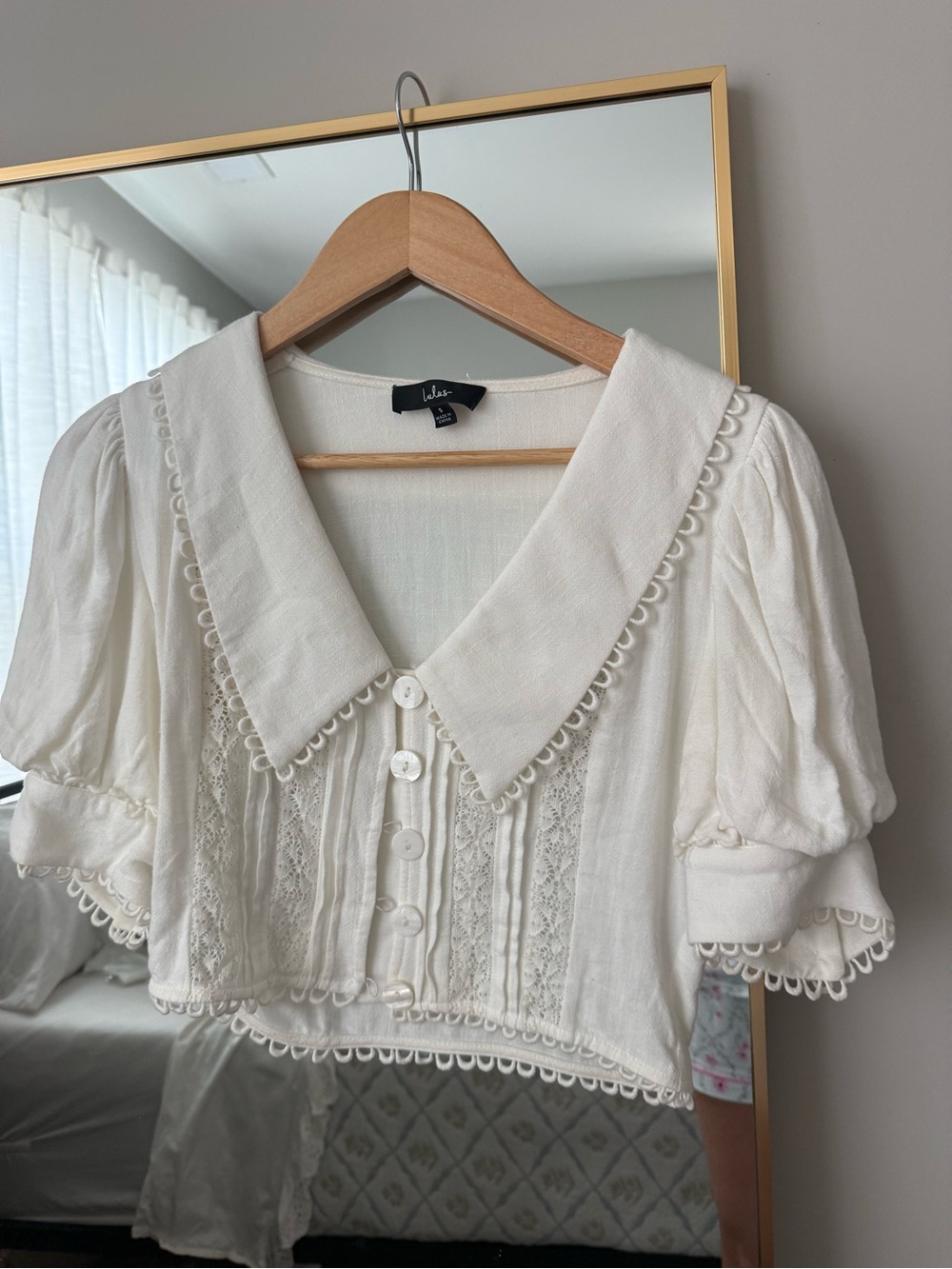 Lulu's Ivory Lace-Trim Puff Sleeve Blouse